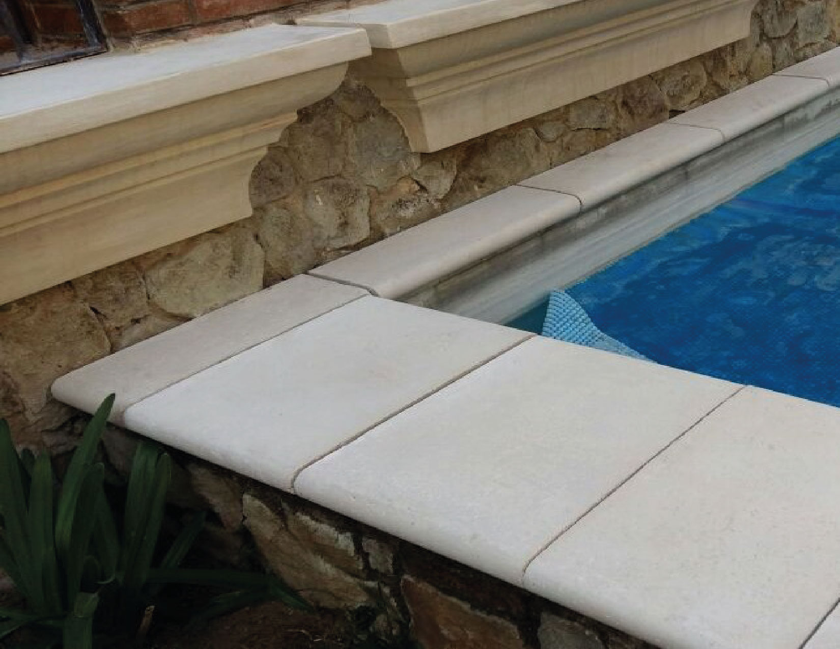 Bocel esquinero de piscina - Recto / Curvo