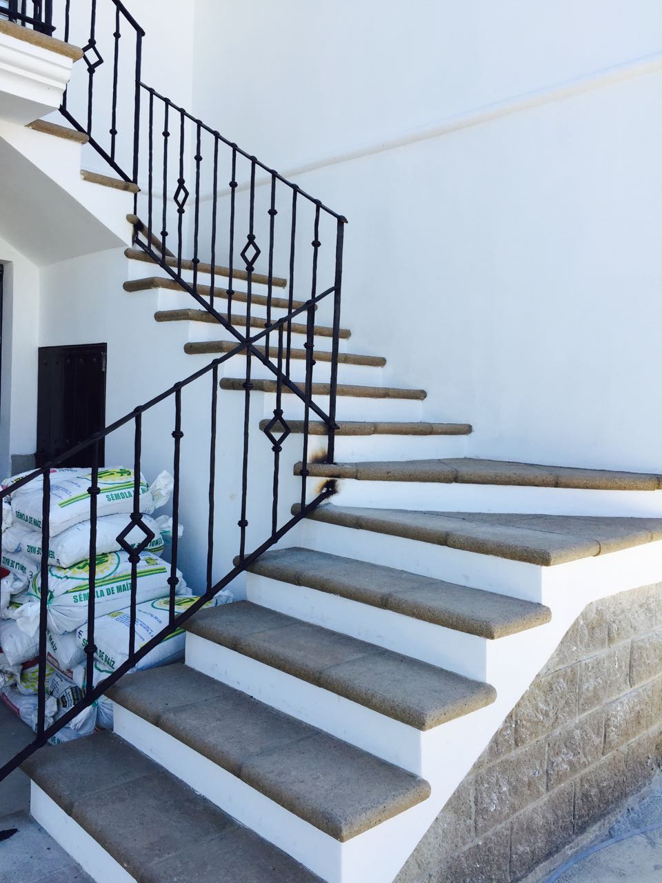 Escalón esquinero
