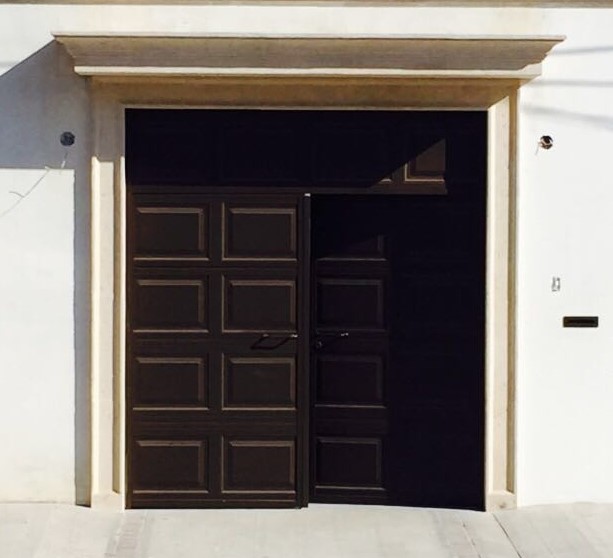 Moldura recta para pórtico de puerta